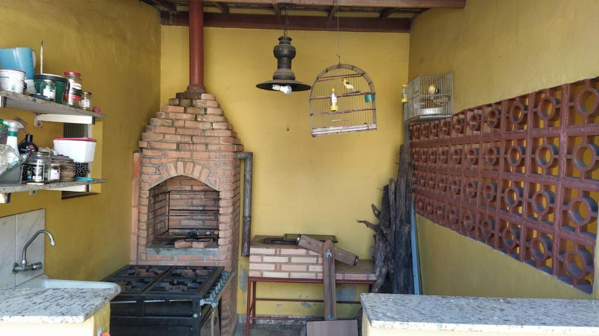 Casa, Nacional, 4 Quartos, 2 Vagas, 1 Suíte