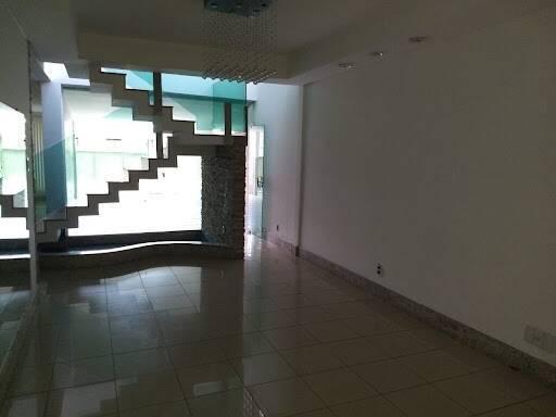 Casa, Santa Maria, 5 Quartos, 3 Vagas, 1 Suíte