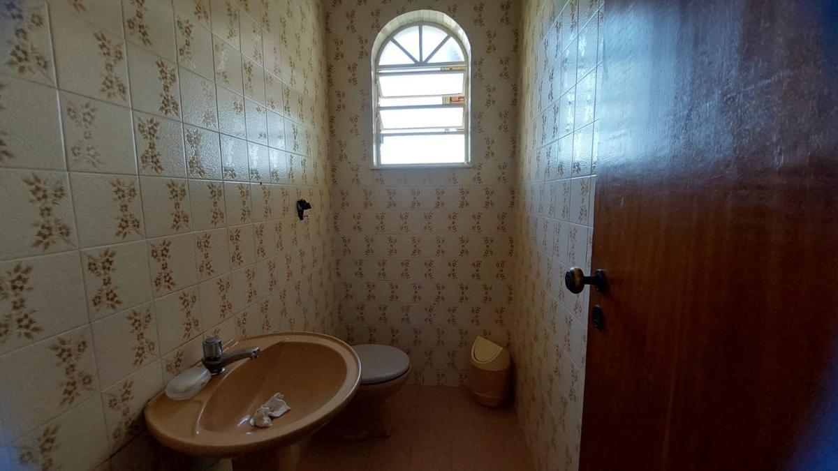 Casa, Vila Martins, 4 Quartos, 5 Vagas, 1 Suíte