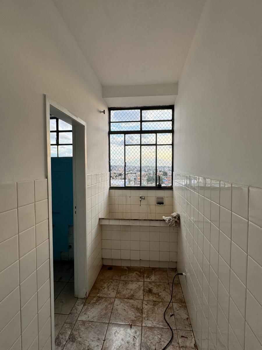 Apartamento, Lagoinha, 2 Quartos, 0 Vaga