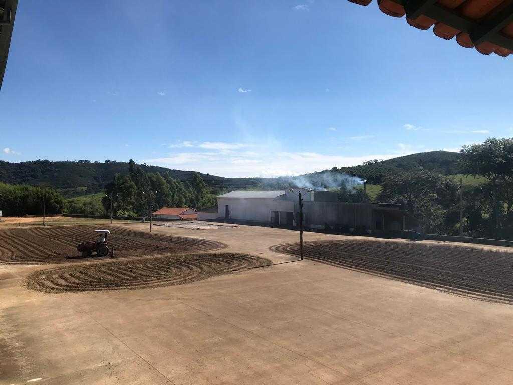 Fazenda, Zona Rural, 4 Quartos, 0 Vaga, 1 Suíte