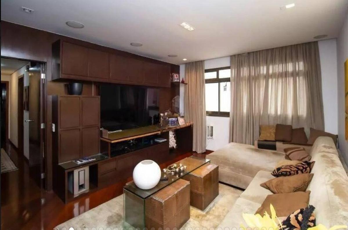 Apartamento, Funcionários, 4 Quartos, 5 Vagas, 2 Suítes
