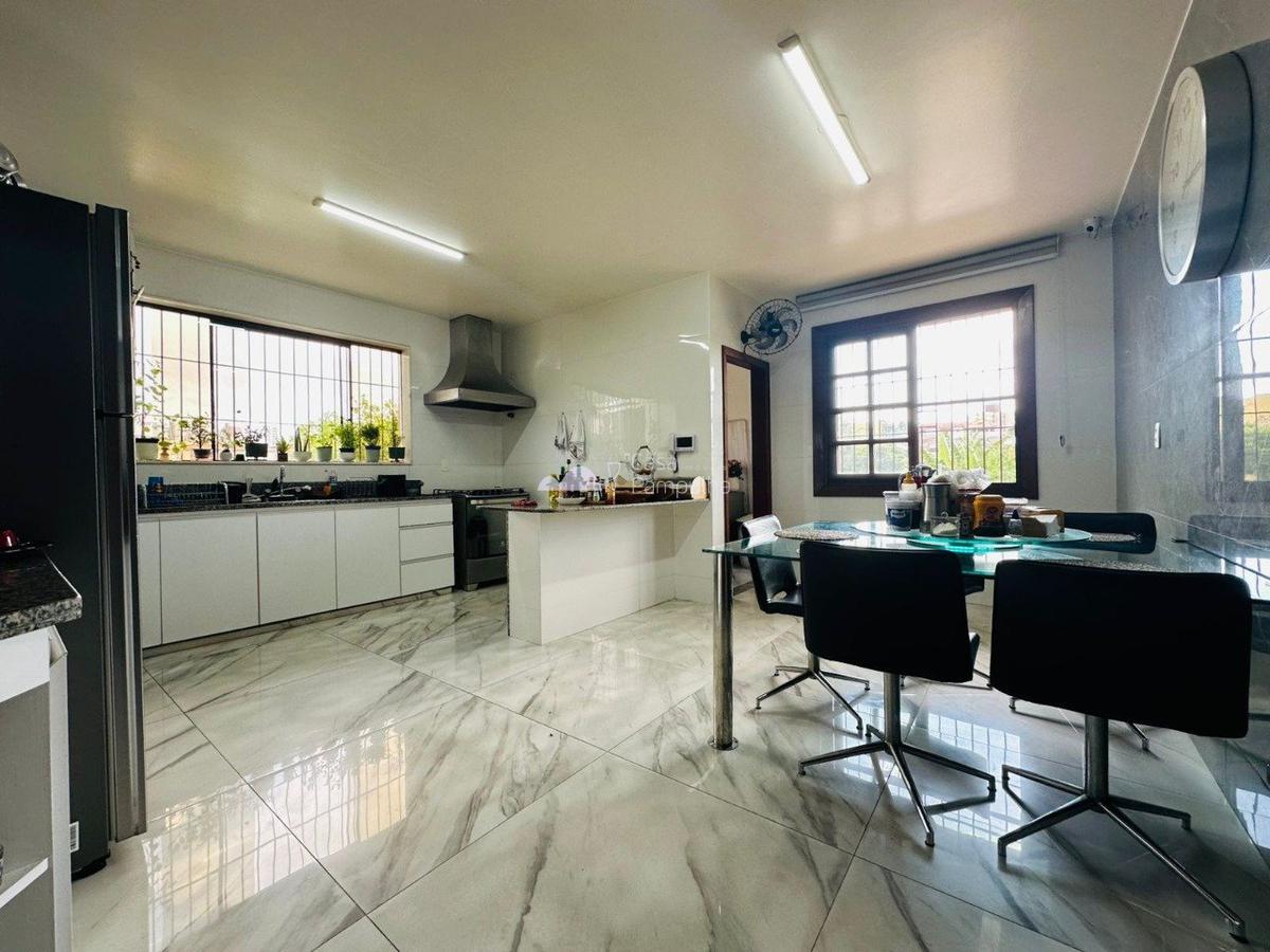 Casa, São Luiz (pampulha), 4 Quartos, 7 Vagas, 2 Suítes