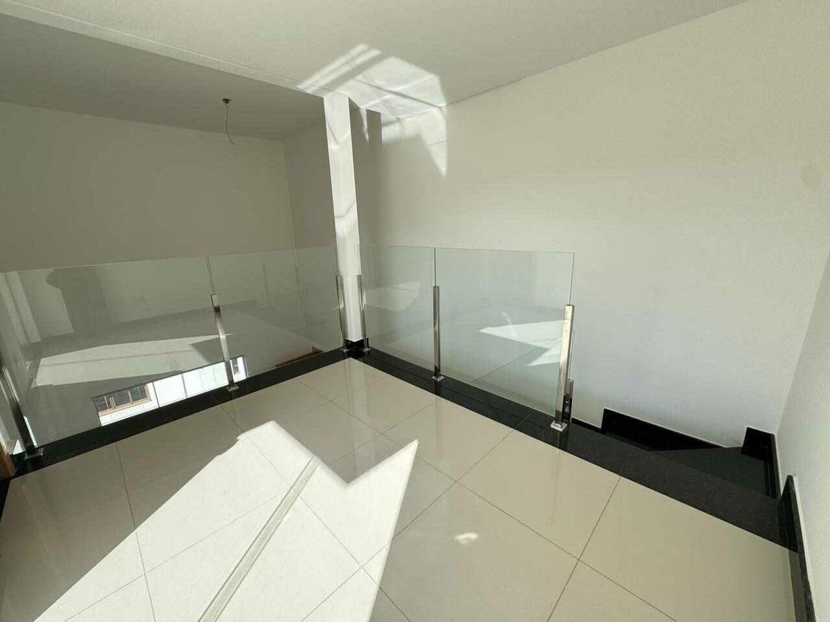 Cobertura, Vila Paris, 2 Quartos, 3 Vagas, 2 Suítes