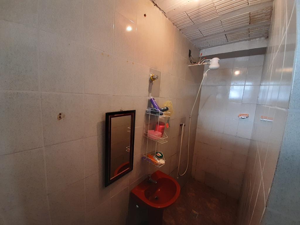 Casa, Centro, 4 Quartos, 0 Vaga, 1 Suíte