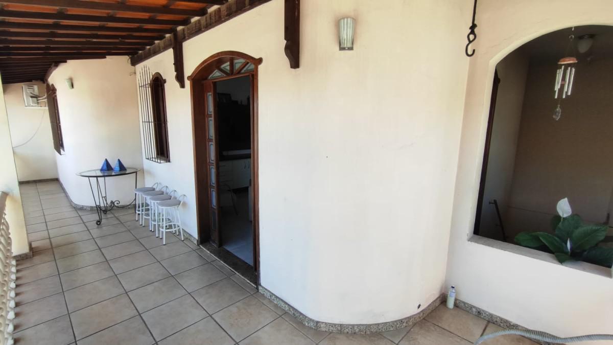 Casa, Jardim Pérola, 3 Quartos, 4 Vagas, 1 Suíte