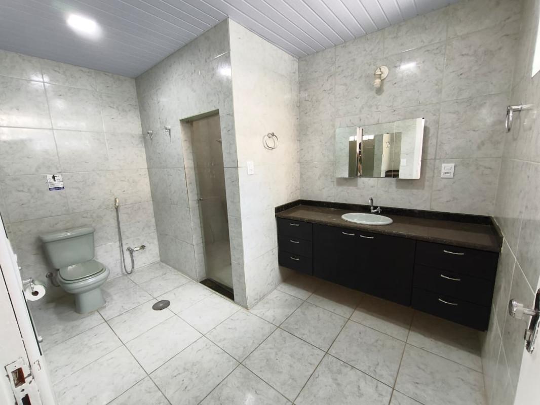 Casa, Floresta, 3 Quartos, 2 Vagas, 1 Suíte