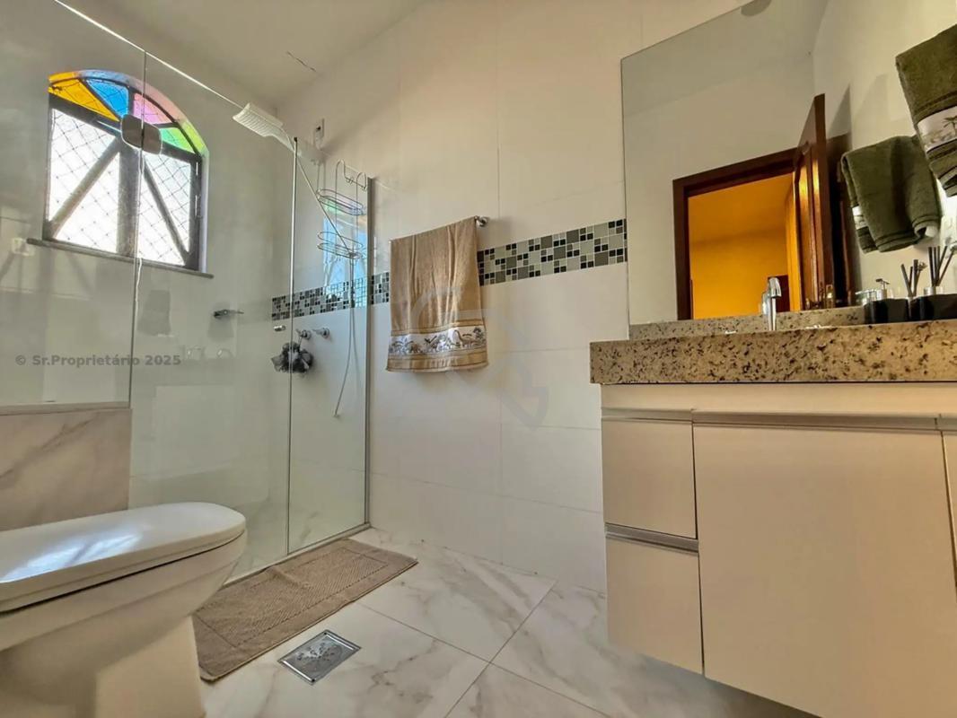 Casa, Alto Barroca, 5 Quartos, 2 Vagas, 2 Suítes