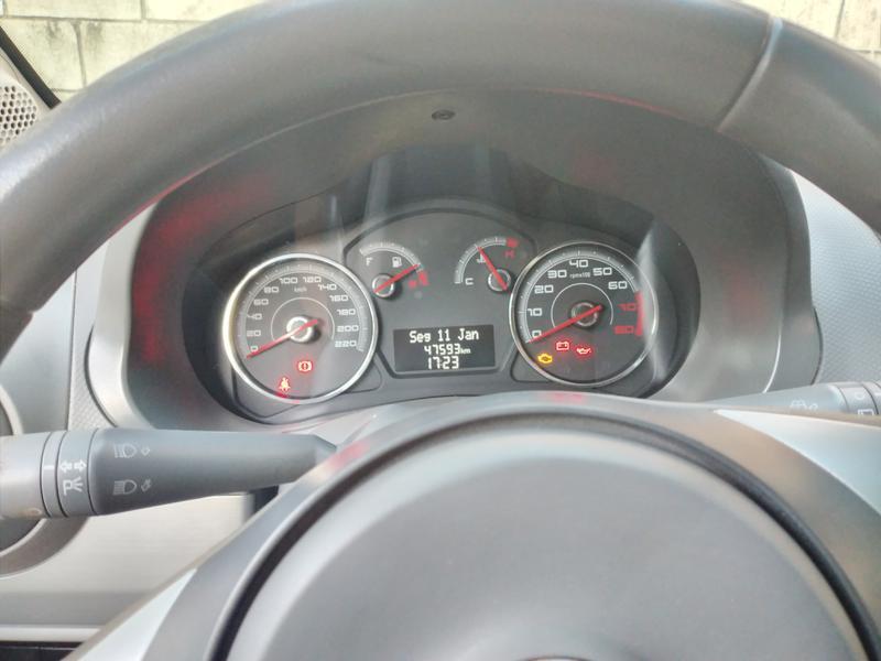 Fiat Palio Attractive 1.0 Evo Fire Flex 8v 5p