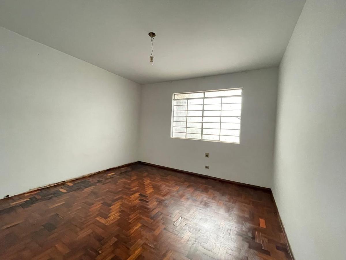 Casa, Cidade Nova, 3 Quartos, 4 Vagas, 1 Suíte