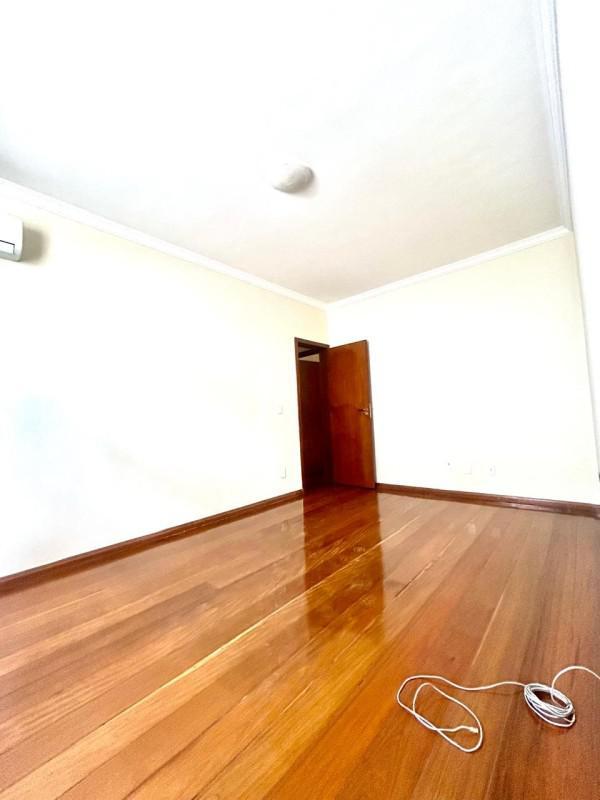 Apartamento, Castelo, 4 Quartos, 3 Vagas, 2 Suítes