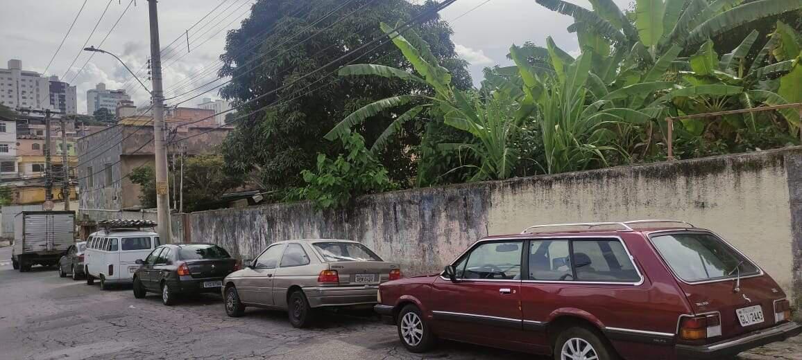 Lote, Sagrada Família, 0 Quarto, 0 Vaga