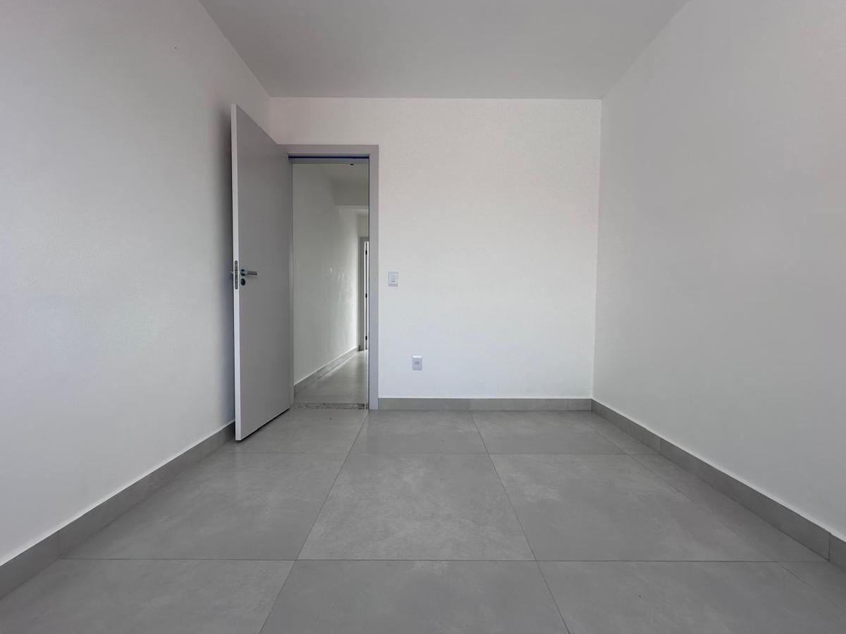 Casa, Jardim Leblon, 2 Quartos, 1 Vaga