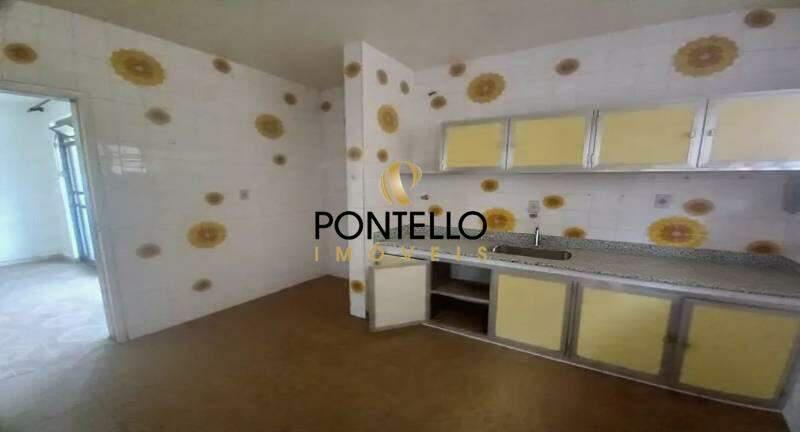 Casa, Cidade Nova, 5 Quartos, 3 Vagas, 1 Suíte