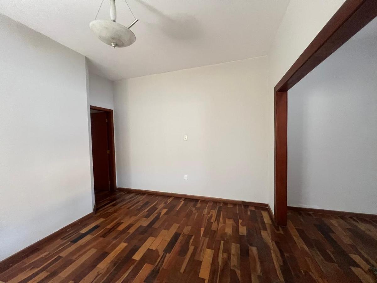 Casa, São João Batista (venda Nova), 3 Quartos, 2 Vagas, 1 Suíte