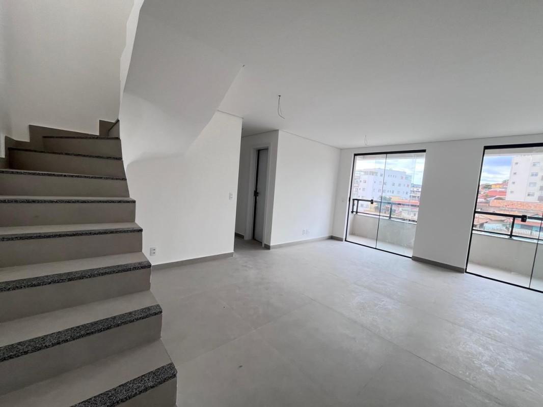 Cobertura, Jardim Industrial, 2 Quartos, 2 Vagas, 1 Suíte