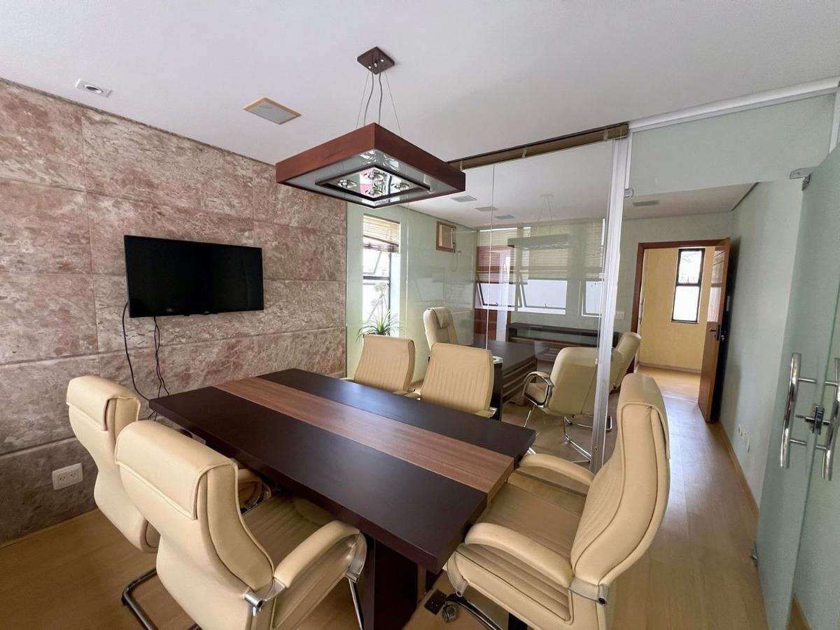 Sala, Santa Efigênia, 0 Quarto, 1 Vaga