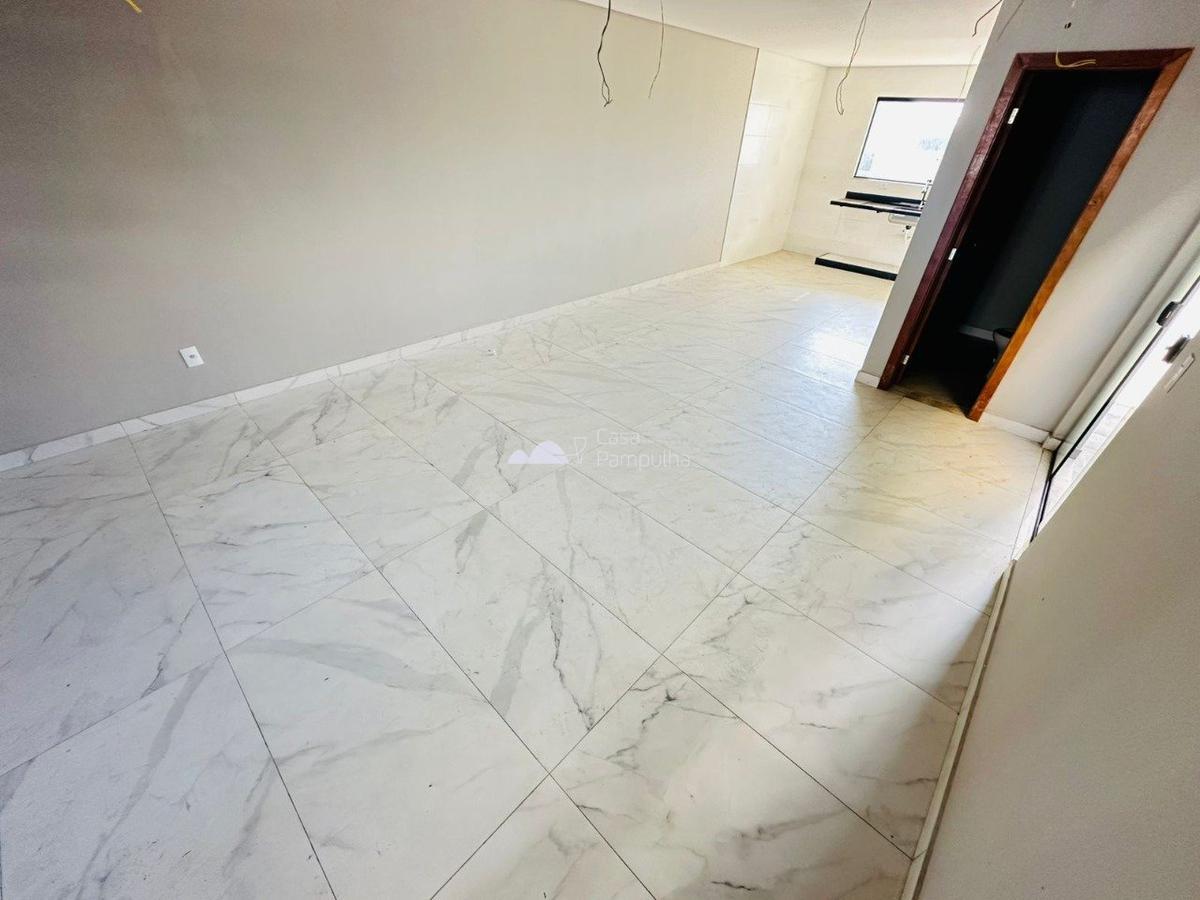 Casa, Planalto, 3 Quartos, 4 Vagas, 3 Suítes