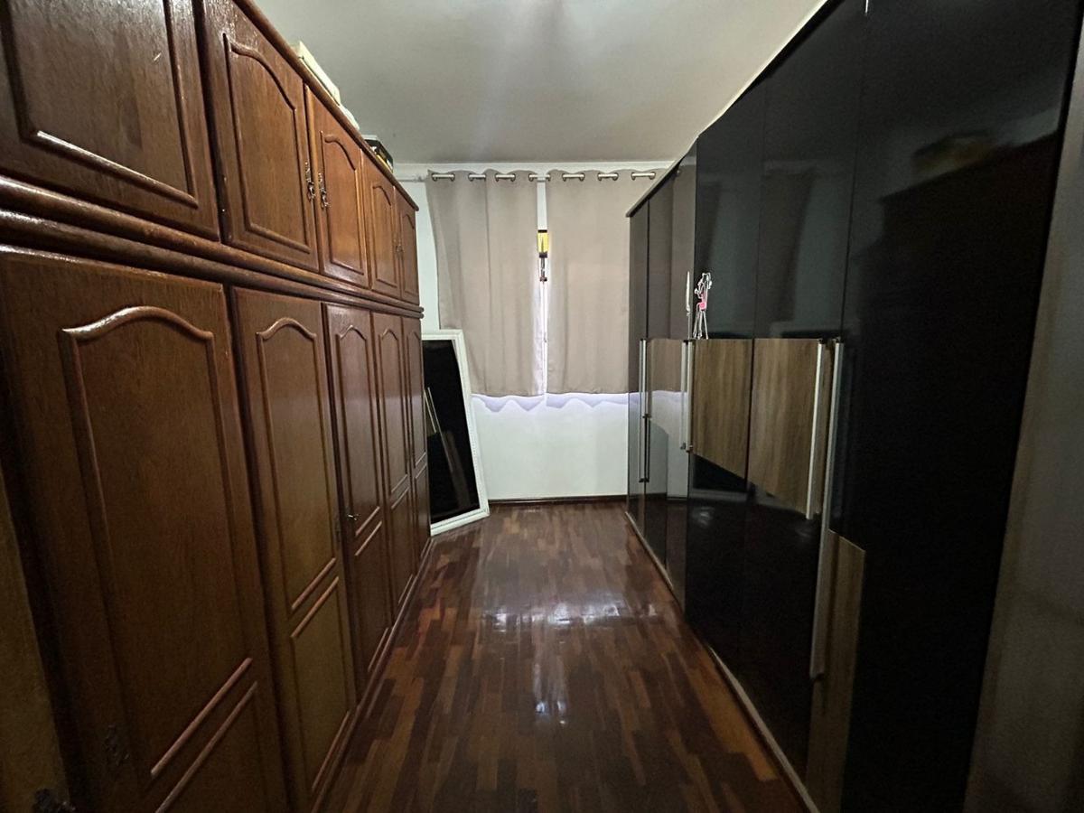 Casa, Santa Cruz Industrial, 3 Quartos, 5 Vagas, 1 Suíte