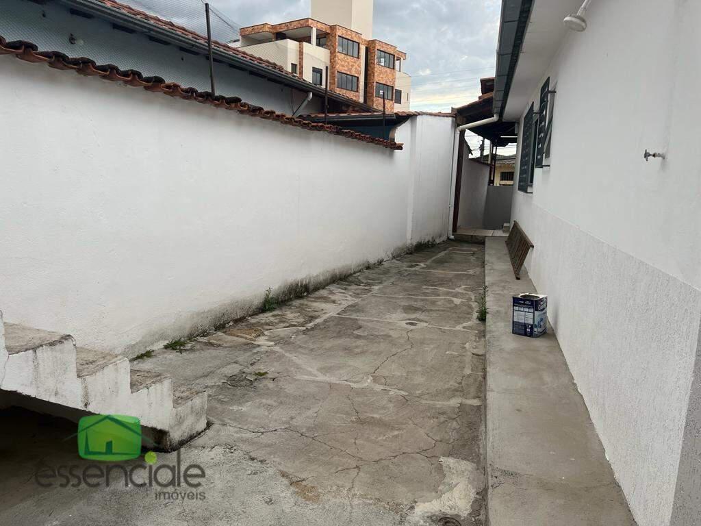 Casa, Novo Eldorado, 3 Quartos, 4 Vagas