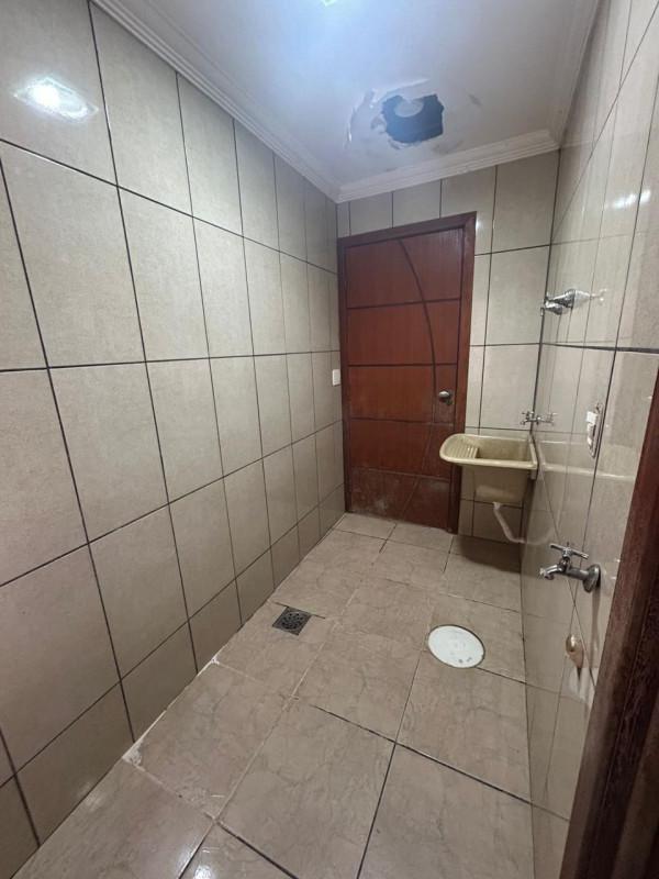 Casa, Nações Unidas, 5 Quartos, 0 Vaga, 4 Suítes