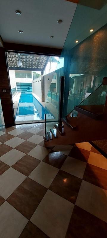 Casa, Trevo, 5 Quartos, 8 Vagas, 1 Suíte