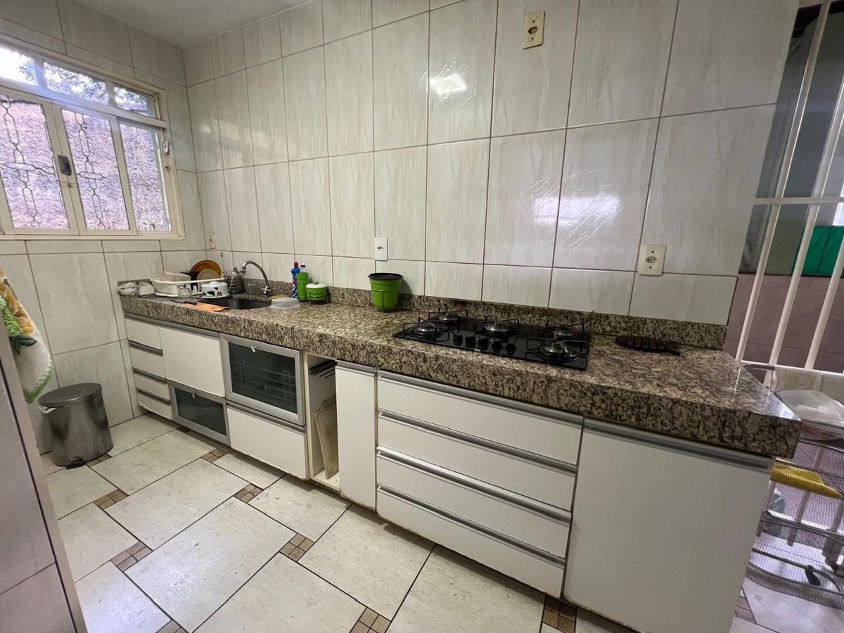 Casa, Santa Mônica, 5 Quartos, 5 Vagas, 1 Suíte