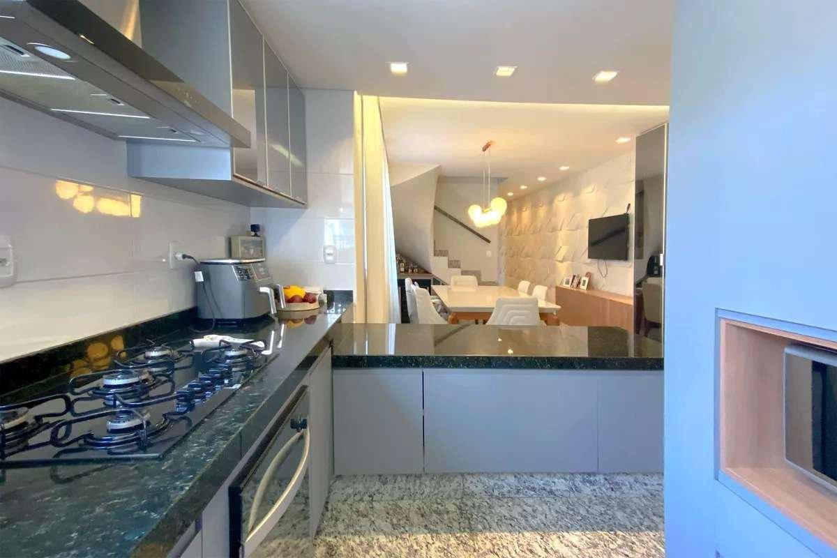 Cobertura, Serra, 3 Quartos, 2 Vagas, 1 Suíte