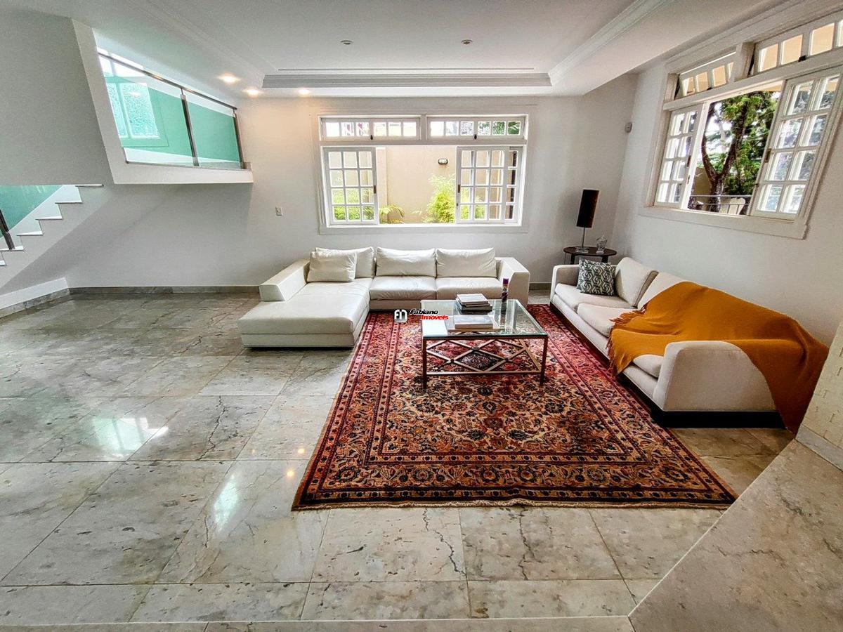 Casa, São Luiz (pampulha), 4 Quartos, 8 Vagas, 3 Suítes