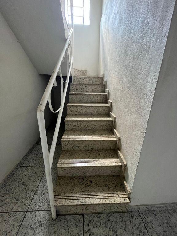 Casa, Centro, 6 Quartos, 4 Vagas, 1 Suíte