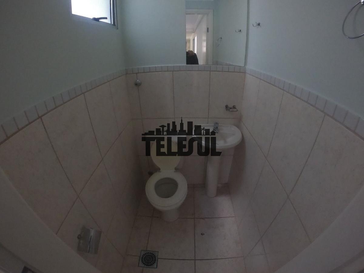 Apartamento, Centro, 2 Quartos, 0 Vaga, 1 Suíte