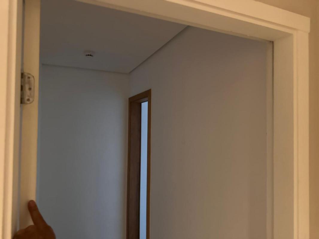 Sala, Vila da Serra, 0 Quarto, 1 Vaga