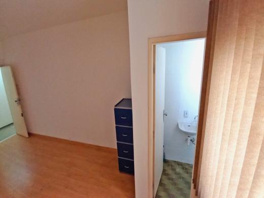 Sala, Barro Preto, 0 Quarto, 0 Vaga