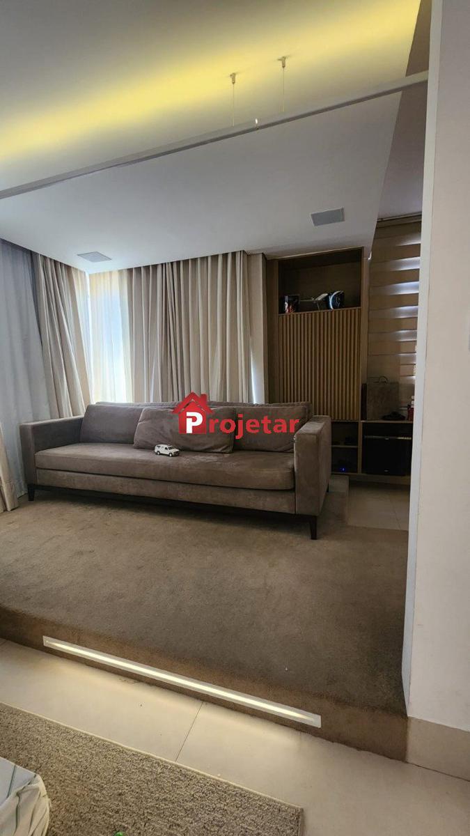 Cobertura, Sagrada Família, 4 Quartos, 2 Vagas, 2 Suítes