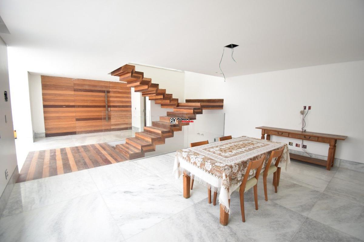 Casa, São Luiz (pampulha), 5 Quartos, 3 Vagas, 2 Suítes