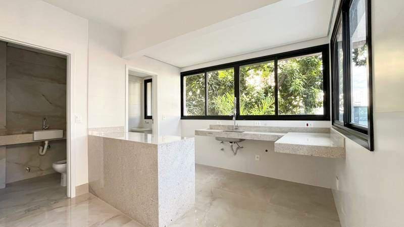 Apartamento, Sion, 4 Quartos, 3 Vagas, 4 Suítes