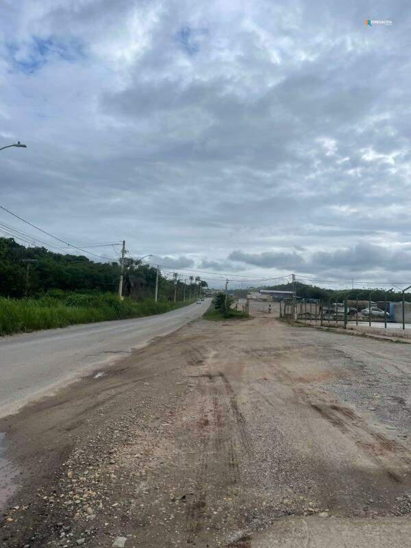 Galpão, Distrito Industrial Deputado Simão da Cunha, 0 Quarto, 0 Vaga