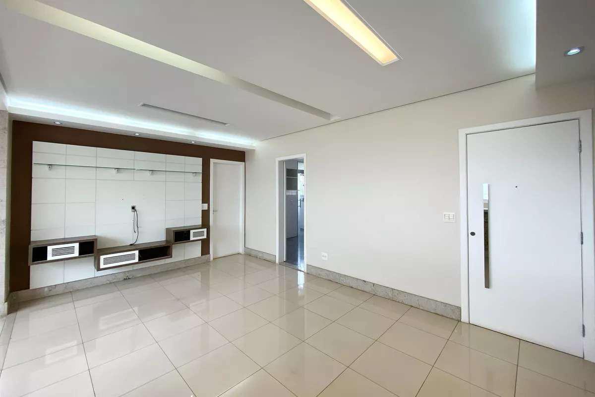 Apartamento, Sagrada Família, 4 Quartos, 2 Vagas, 1 Suíte
