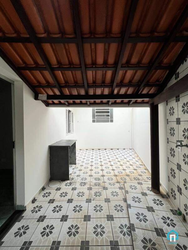 Casa, Centro, 2 Quartos, 1 Vaga, 1 Suíte