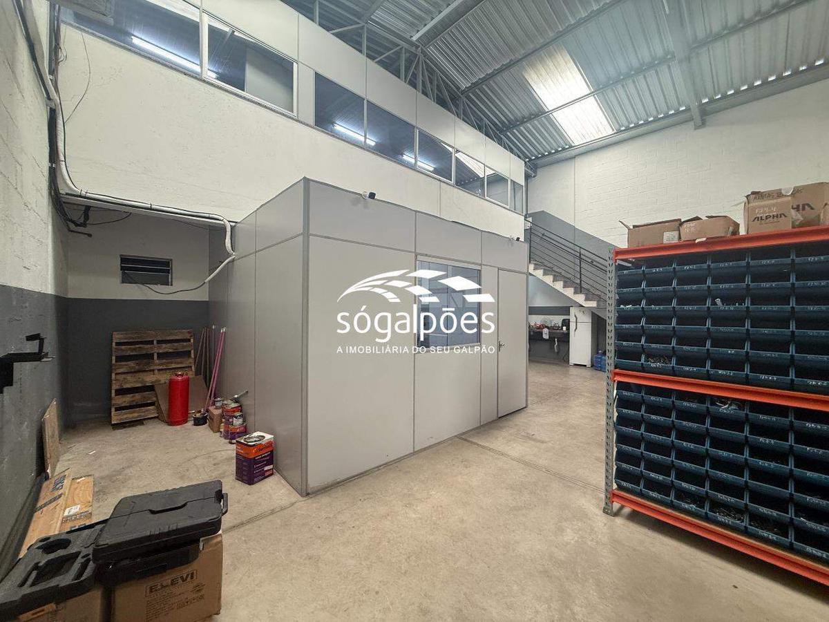 Galpão, Riacho das Pedras, 3 Vagas