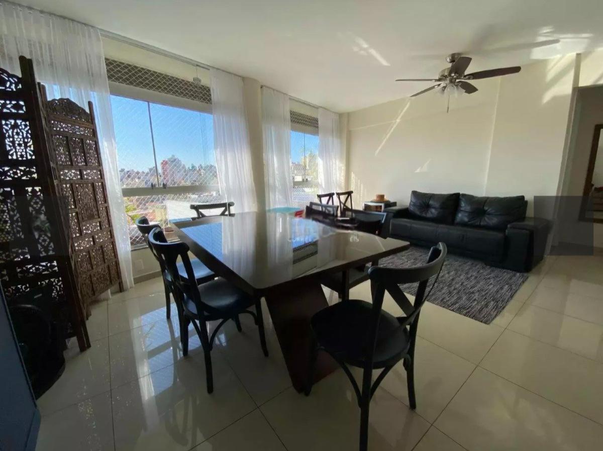 Apartamento, Sagrada Família, 3 Quartos, 1 Vaga, 1 Suíte