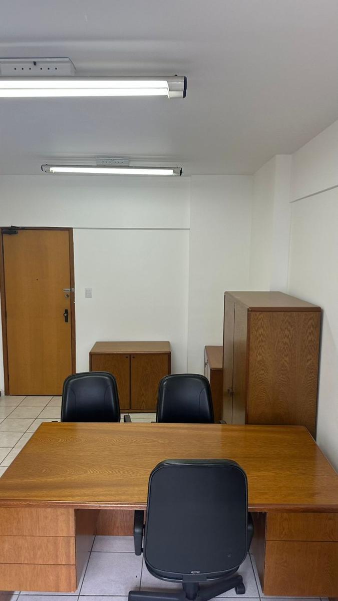 Sala, Estoril, 0 Quarto, 0 Vaga