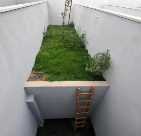 Casa, Santa Mônica, 2 Quartos, 1 Vaga, 2 Suítes