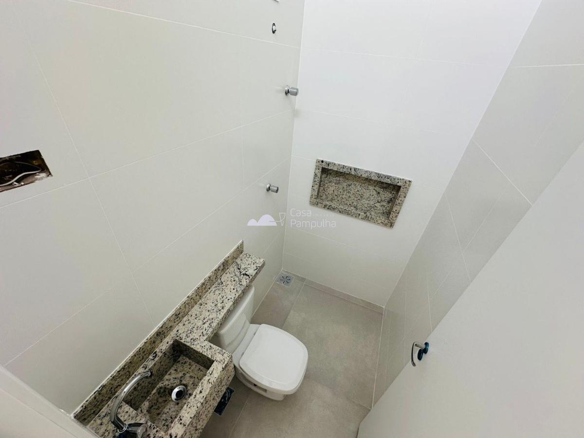 Casa, Santa Mônica, 2 Quartos, 2 Vagas, 2 Suítes