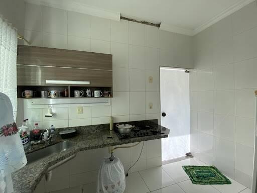 Casa, Alipinho, 5 Quartos, 2 Vagas, 3 Suítes