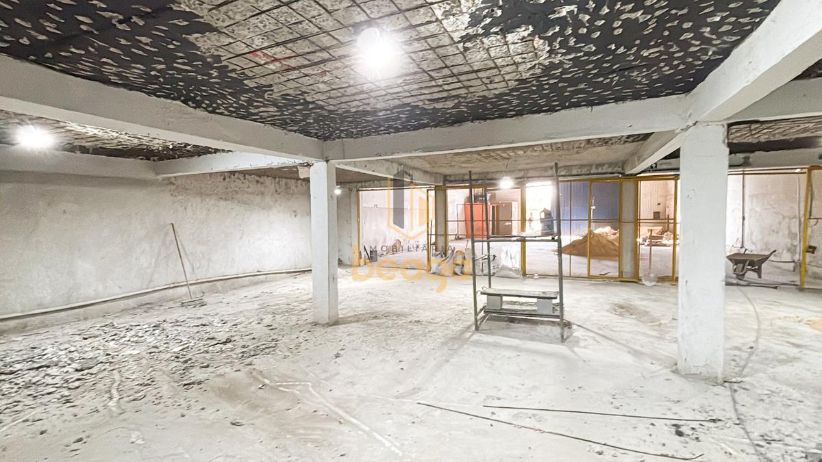 Galpão, Parque Turistas, 0 Quarto, 1 Vaga