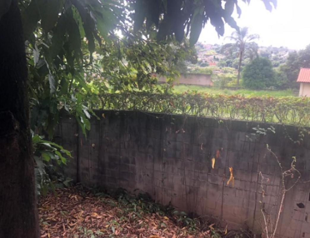Lote, Borges, 0 Quarto, 20 Vagas
