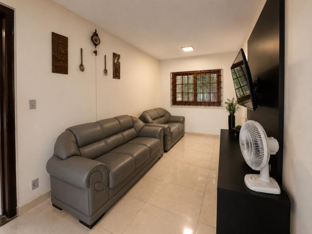 Casa, Alípio de Melo, 3 Quartos, 4 Vagas, 1 Suíte