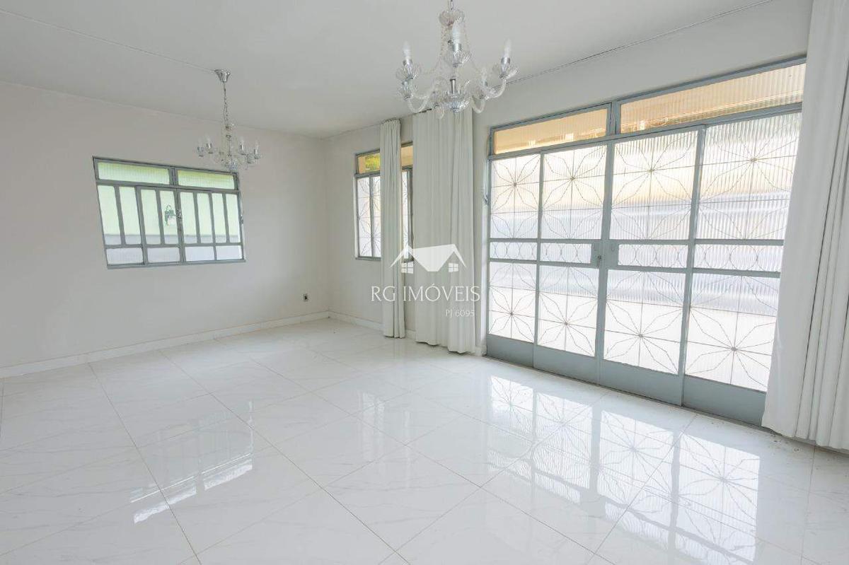 Casa, Miramar (barreiro), 3 Quartos, 5 Vagas, 1 Suíte