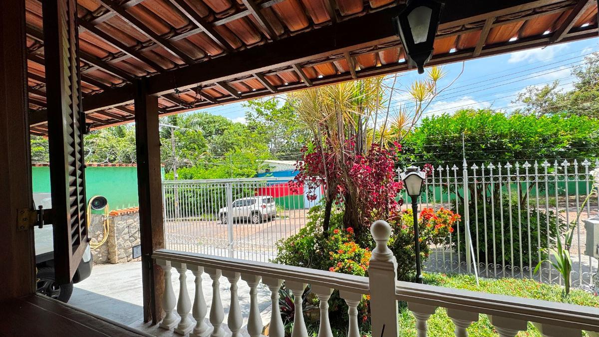 Casa, Planalto, 4 Quartos, 3 Vagas, 2 Suítes